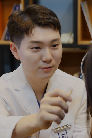 신정환 전문의 프로필 사진